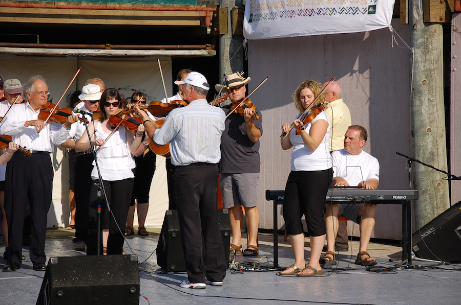 [dsc_5897.jpg] Third Group Number in Tribute to Members of the Cape Breton Fiddlers’ Association Who Have Passed Away Since Last Year