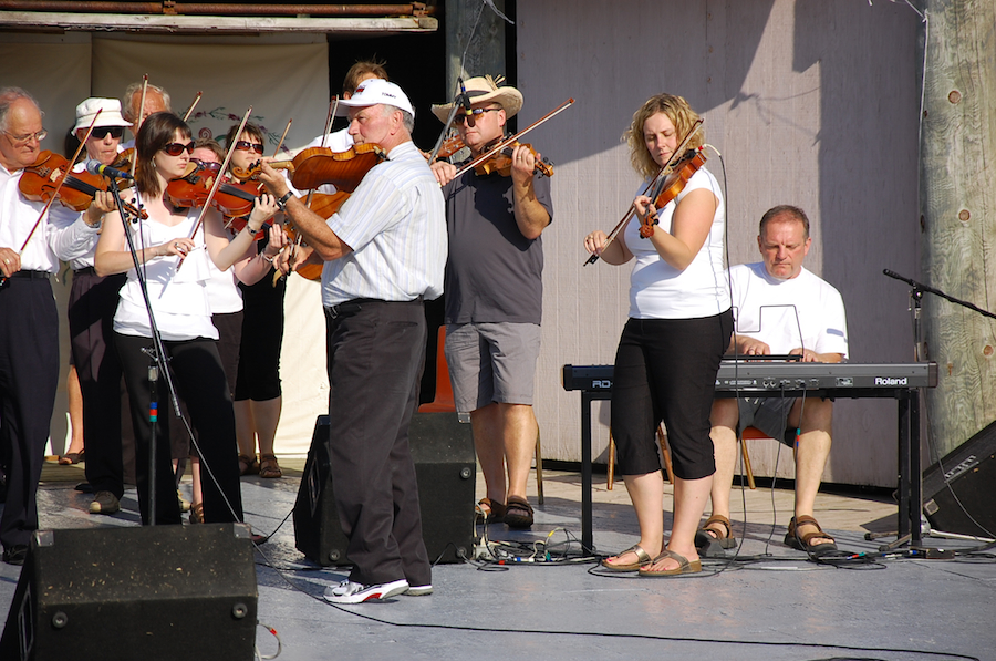 [dsc_5918.jpg] Third Group Number in Tribute to Members of the Cape Breton Fiddlers’ Association Who Have Passed Away Since Last Year