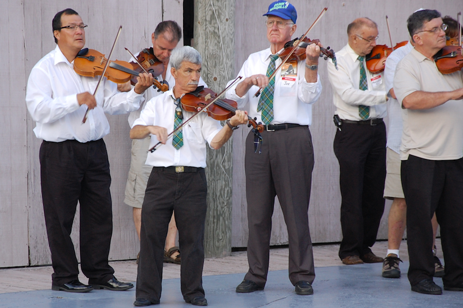 [dsc_6094.jpg] Cape Breton Fiddlers’ Association Final Group Number