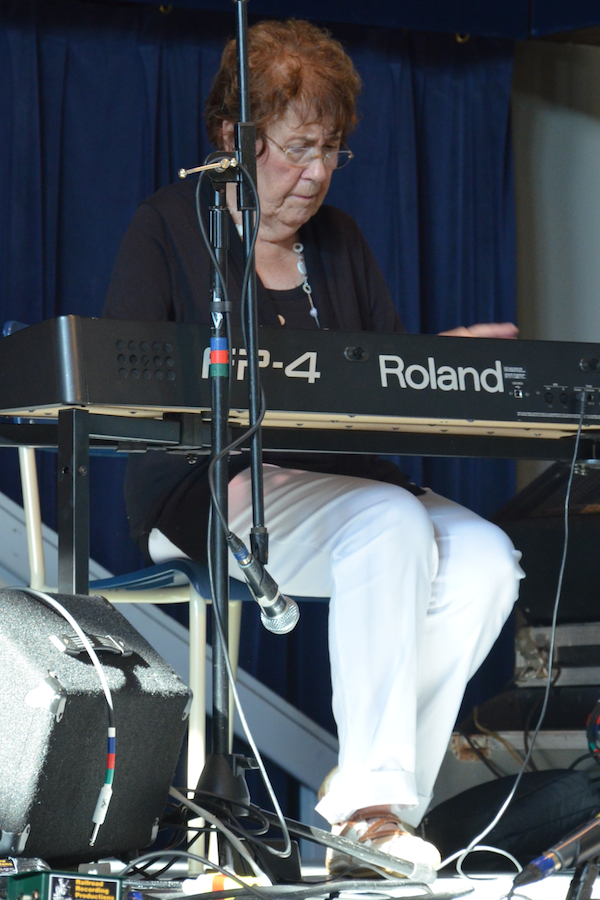 Janet Cameron on keyboards