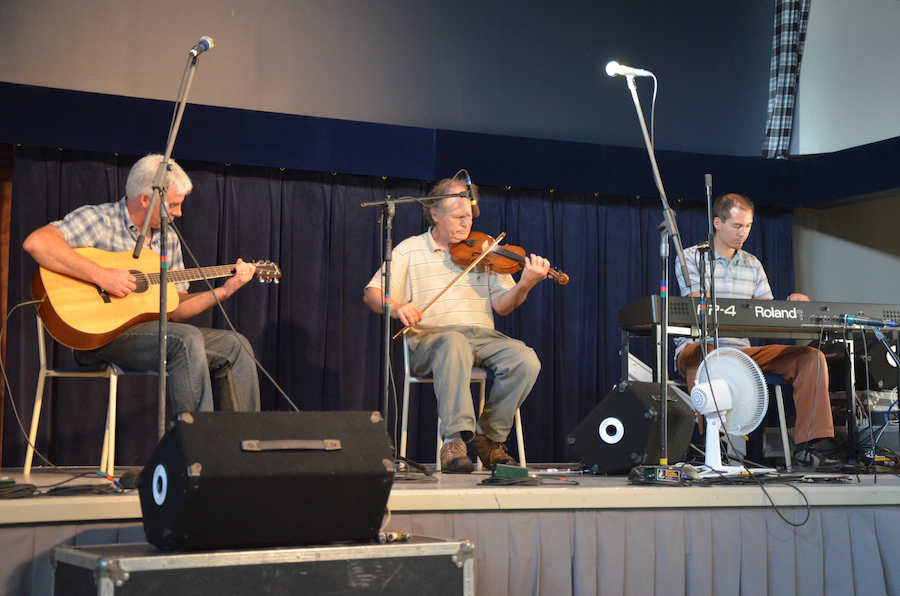 David Papazian on fiddle accompanied by Tyson Chen on keyboards and Derrick Cameron on guitar