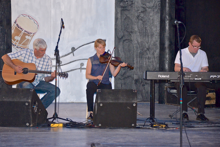 Melody Cameron on fiddle accompanied by Colin MacDonald on keyboard and  Derrick Cameron on guitar
