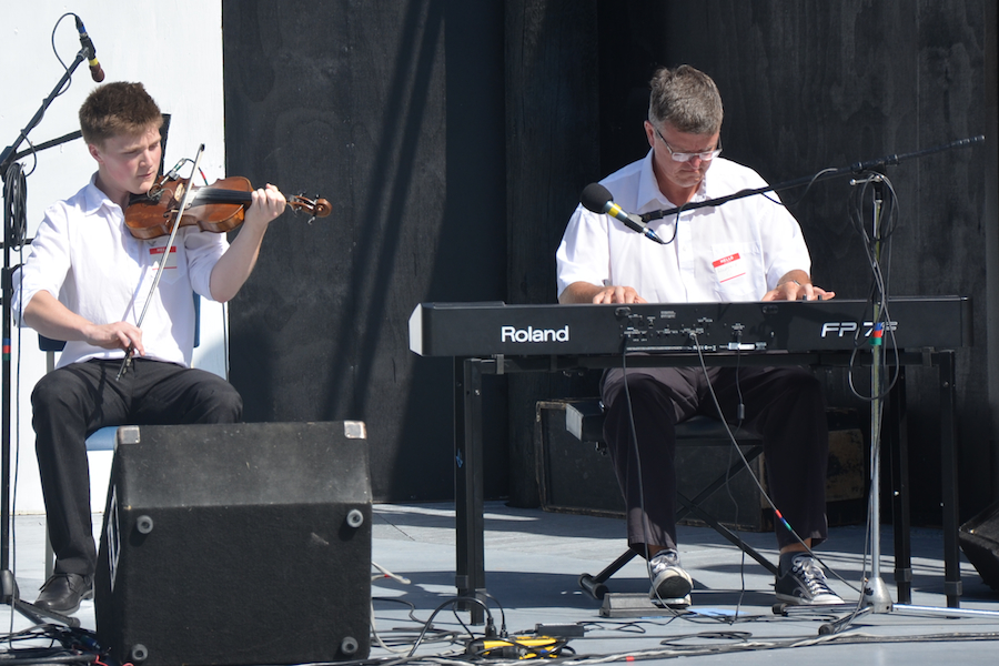 Douglas Cameron on fiddle accompanied by Lawrence Cameron on keyboard