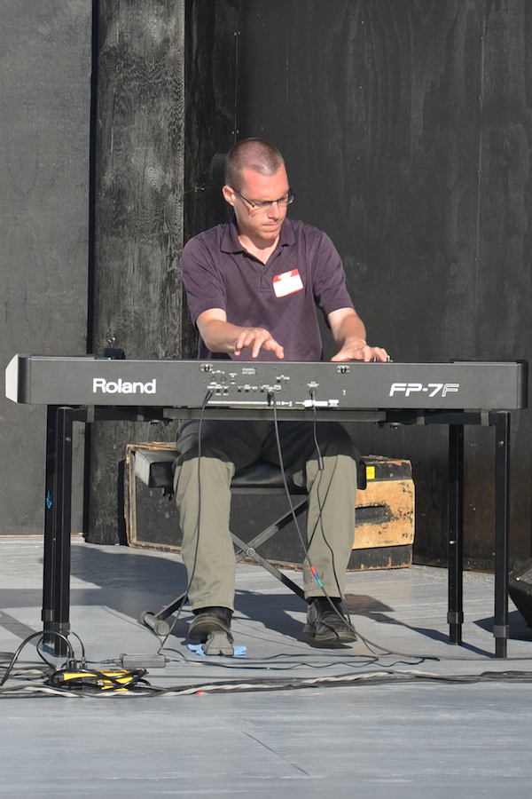 Mike Hall on keyboard