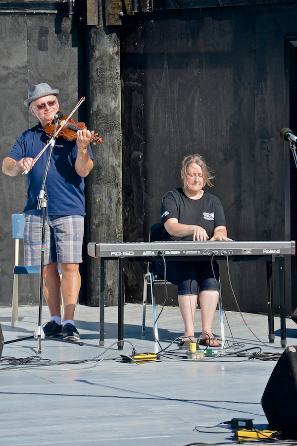 Kyle MacNeil on fiddle with Susan MacLean on keyboard