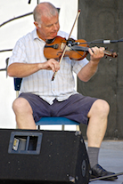 Derek McGrath on fiddle