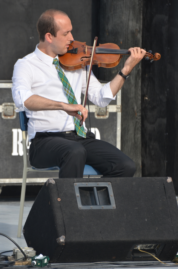 Bradley Reid on fiddle