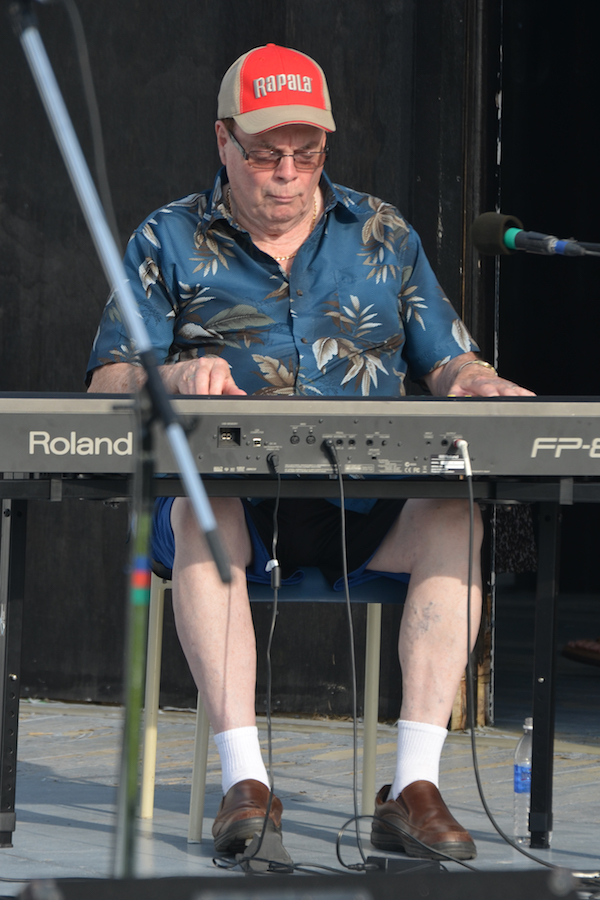 Doug MacPhee on solo keyboard
