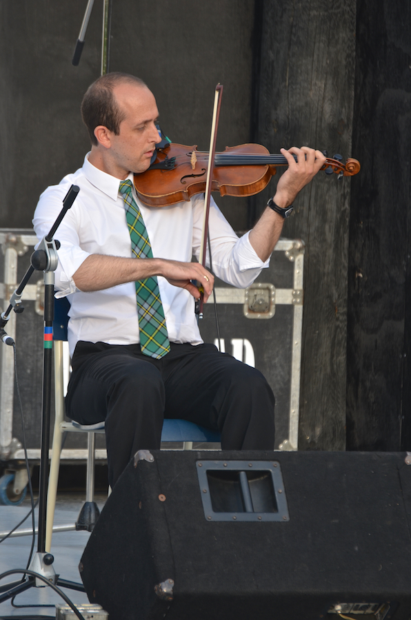 Bradley Reid on fiddle