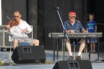 Larry Parks on fiddle accompanied by Doug MacPhee on keyboard