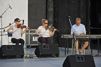 Stephanie MacDonald and Dara Smith-MacDonald on dual fiddles accompanied by Adam Young on keyboard
