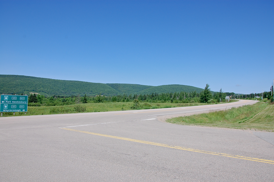 McIntyres Mountain and the Big Ridge from Kingsville