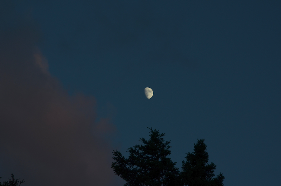 The moon above the Lodge