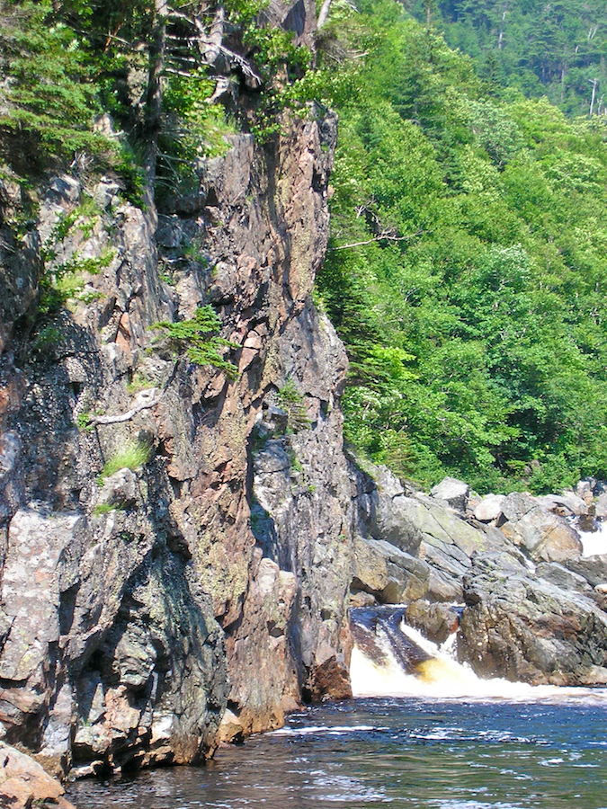 Cliff face at the Second Pool