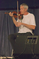 Kinnon Beaton on fiddle