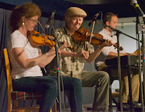 Sarah Beck and Paul Cranford on dual fiddles accompanied by Kolten Macdonell on keyboard