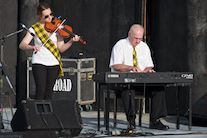 Heather Flipsen on fiddle accompanied by Ian MacLeod on keyboard