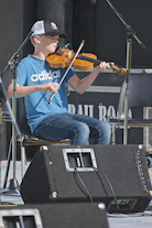 Iain MacQuarrie on fiddle