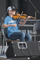 Iain MacQuarrie on fiddle