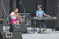 Anne MacQuarrie on fiddle accompanied by Iain MacQuarrie on keyboard