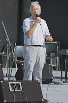 Fred McCracken singing Galway Bay