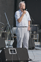 Fred McCracken singing Galway Bay