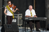 Heather Flipsen on fiddle accompanied by Ian MacLeod on keyboard