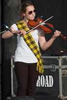 Heather Flipsen on fiddle